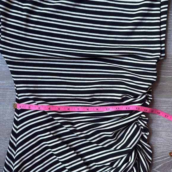 By Anthropologie Mock-Neck Ribbed Knit Dress Medium - Picture 10 of 12